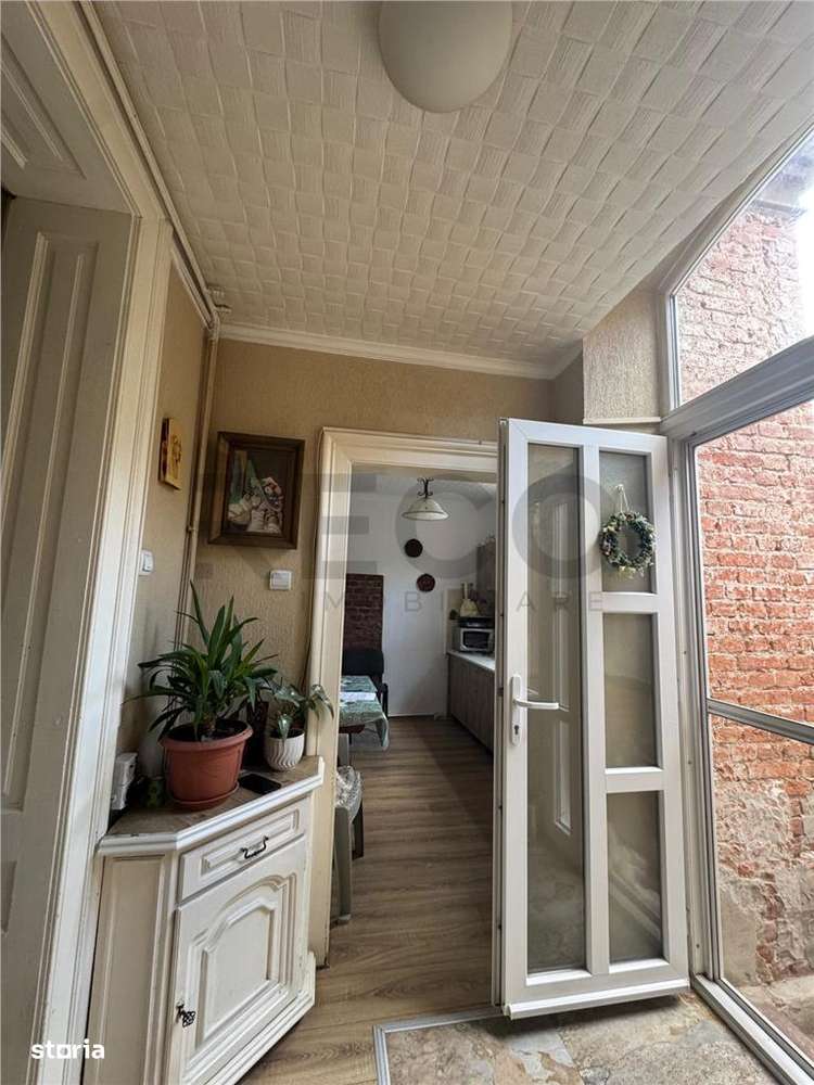 RECO Casa în zona ultracentrala - Imagine principală: 3/7