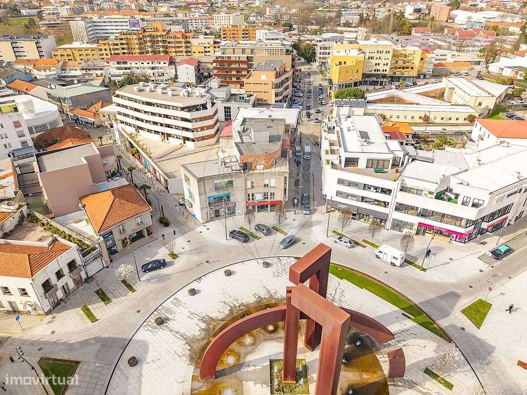 Escritório  para arrendamento - Grande imagem: 2/23