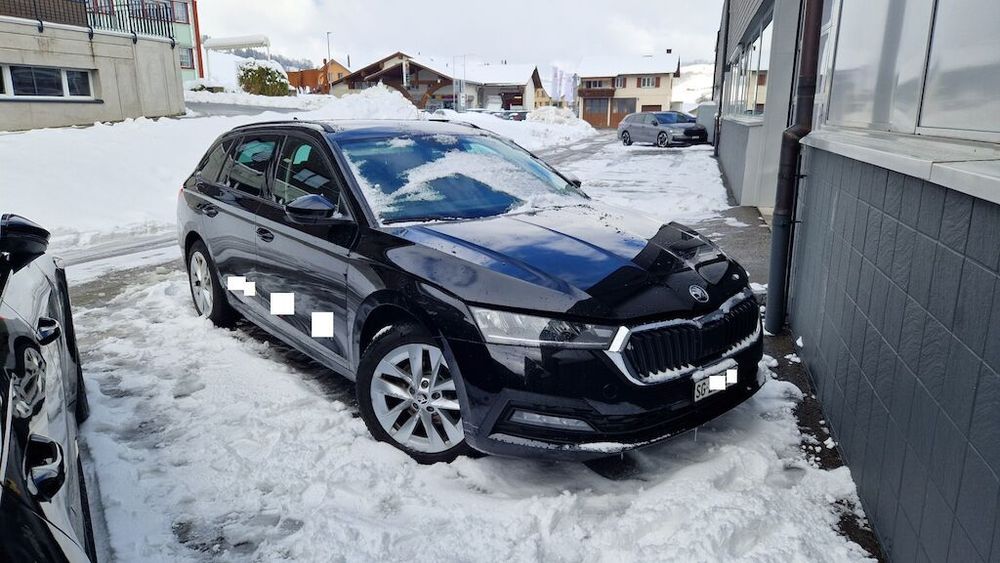 Skoda Octavia IV 2.0 TSI 4x4 DSG Ambition 2022