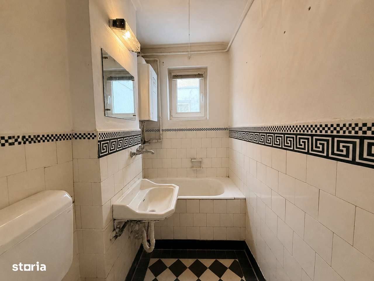 Vand apartament cu 2 camere pe strada Pomilor, et. 2, in Reghin-4