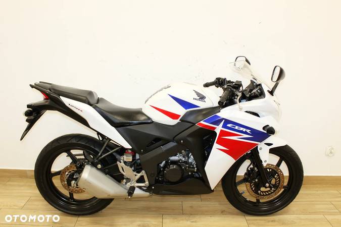 Honda CBR - 2