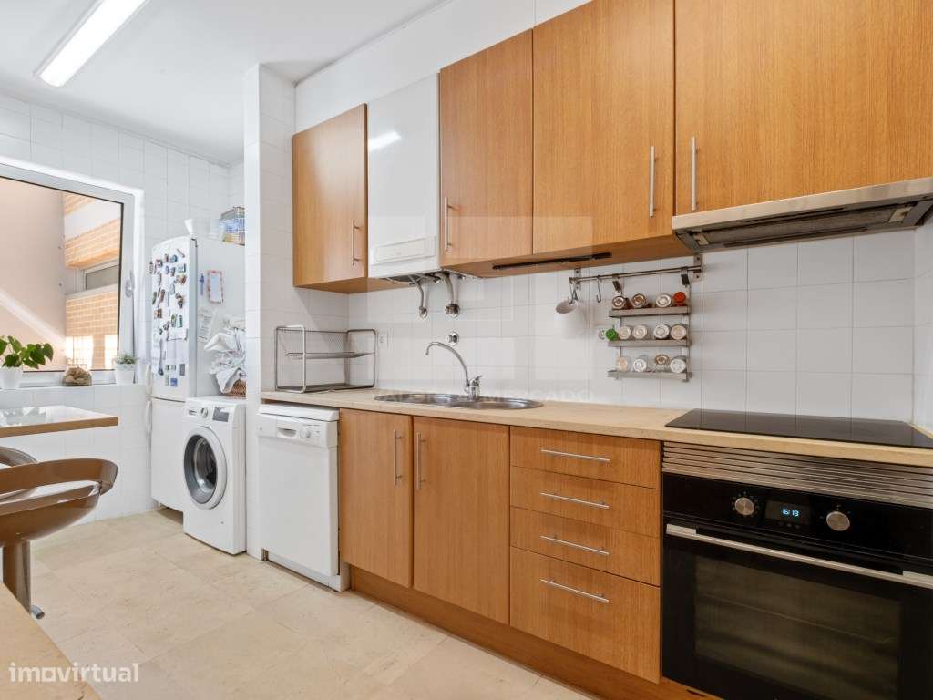 Apartamento T4, situado no prestigiado Parque das Nações, em Lisboa-5