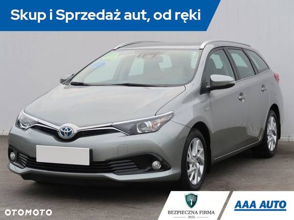 Toyota Auris - 2