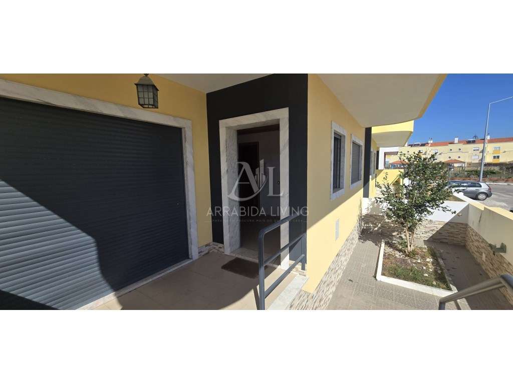 Moradia - V3 - Pinhal Novo-30