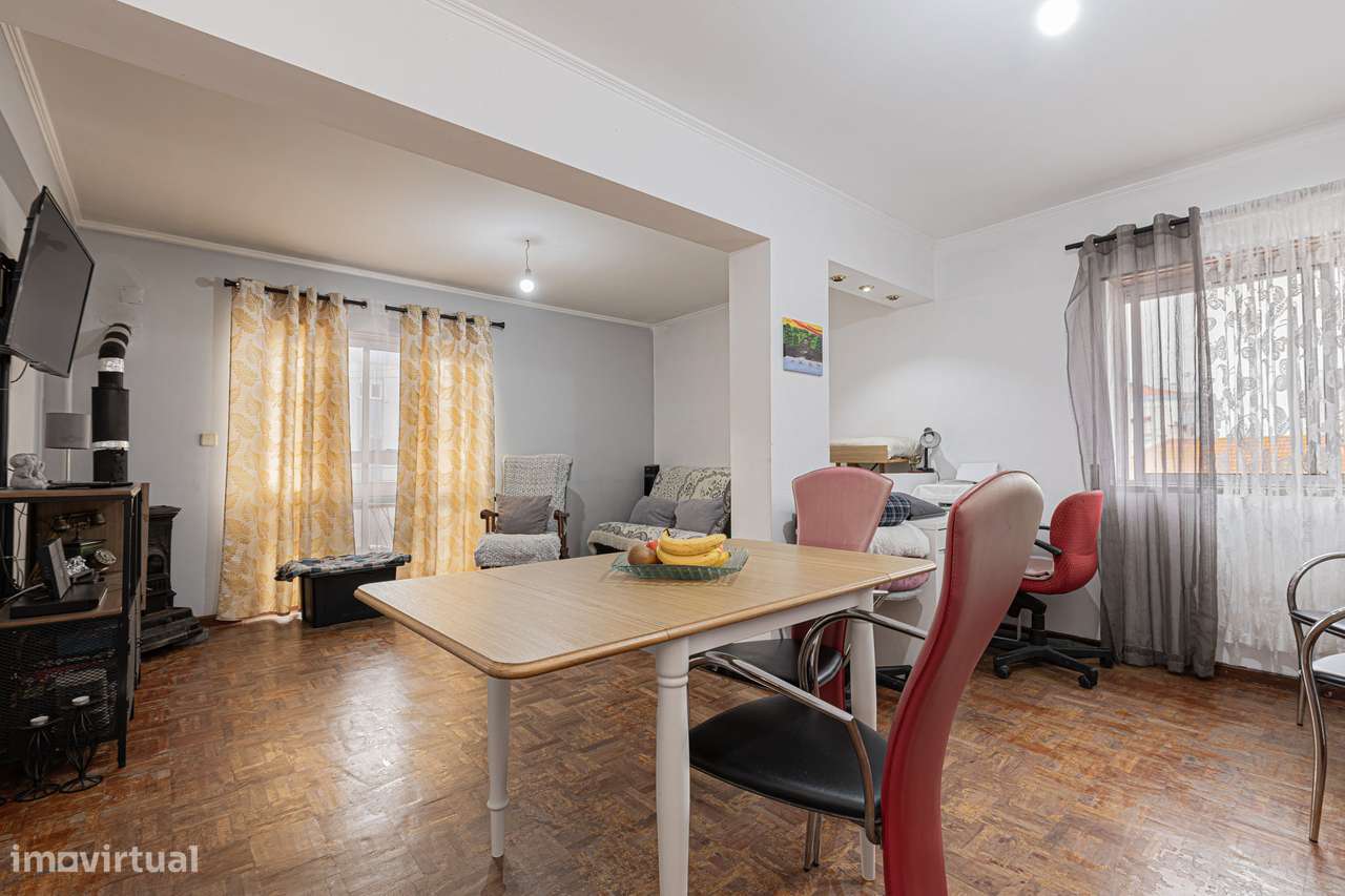 Apartamento T3 transformado em T2 no Seixal - Grande imagem: 4/34