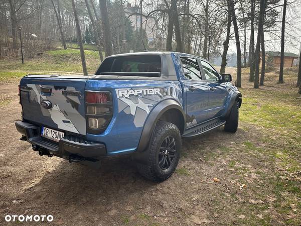 Ford Ranger Raptor - 12