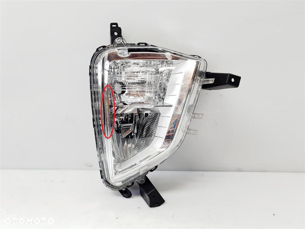 MITSUBISHI ECLIPSE CROSS 17r PRAWY HALOGEN ORY - 2