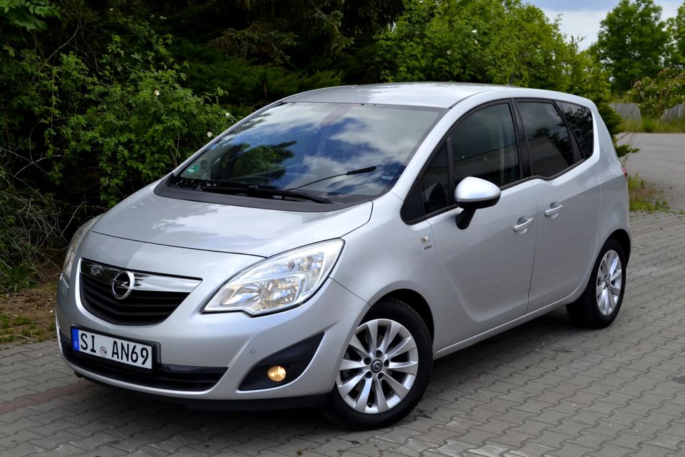 Opel Meriva II 1.4 T Cosmo 2013