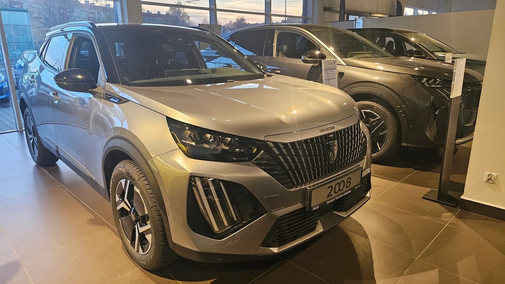 GT Hybrid 136 KM eDCS6. fabrycznie nowy, zarejestrowany.