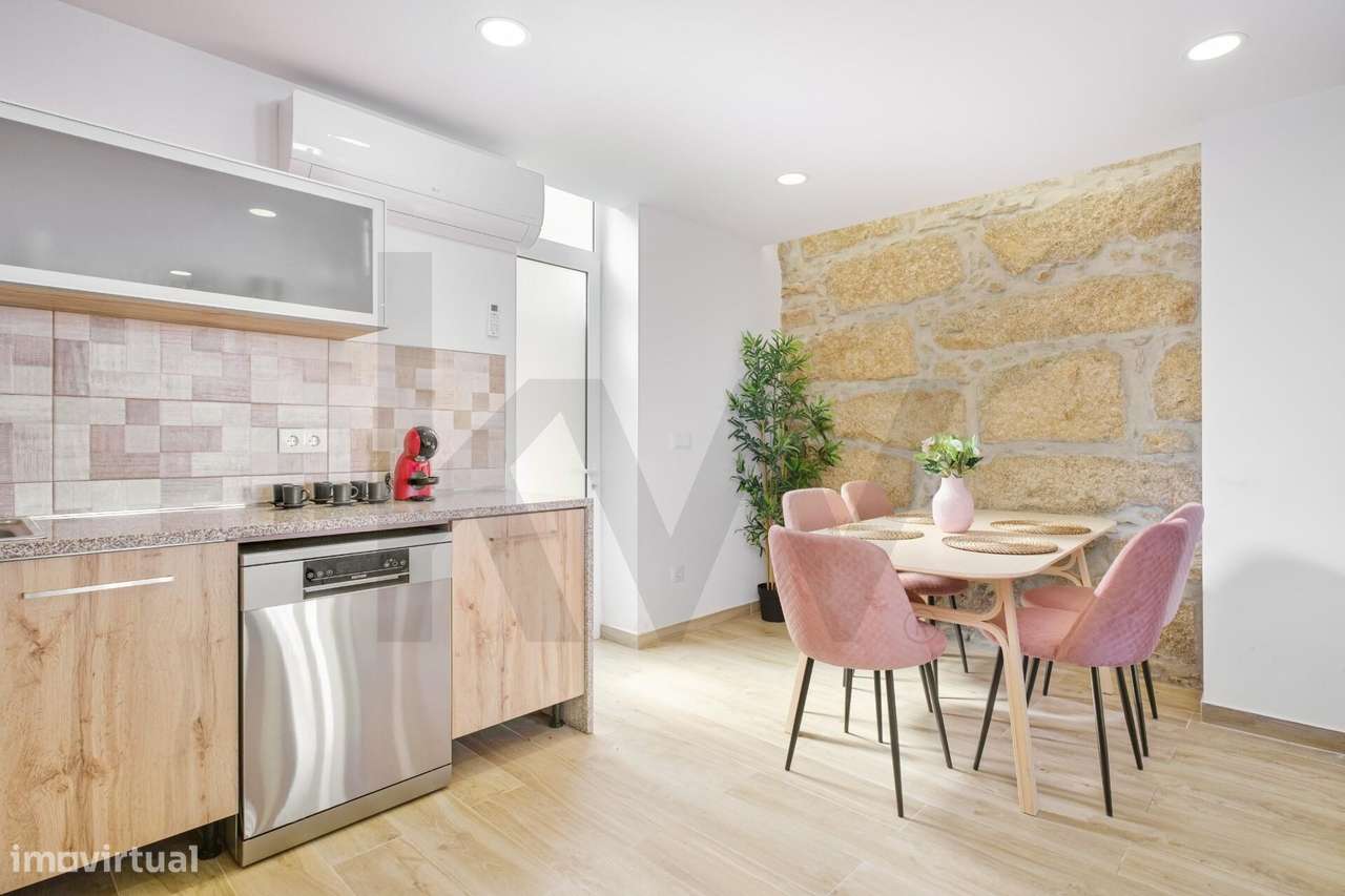 MORADIA COM JARDIM NO CORAÇÃO DE V N GAIA-9