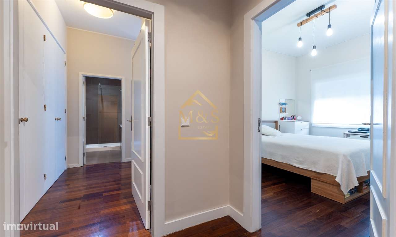 Apartamento T4, Varanda, a 600Mts da Praia, Metro - Matosinhos Sul-12