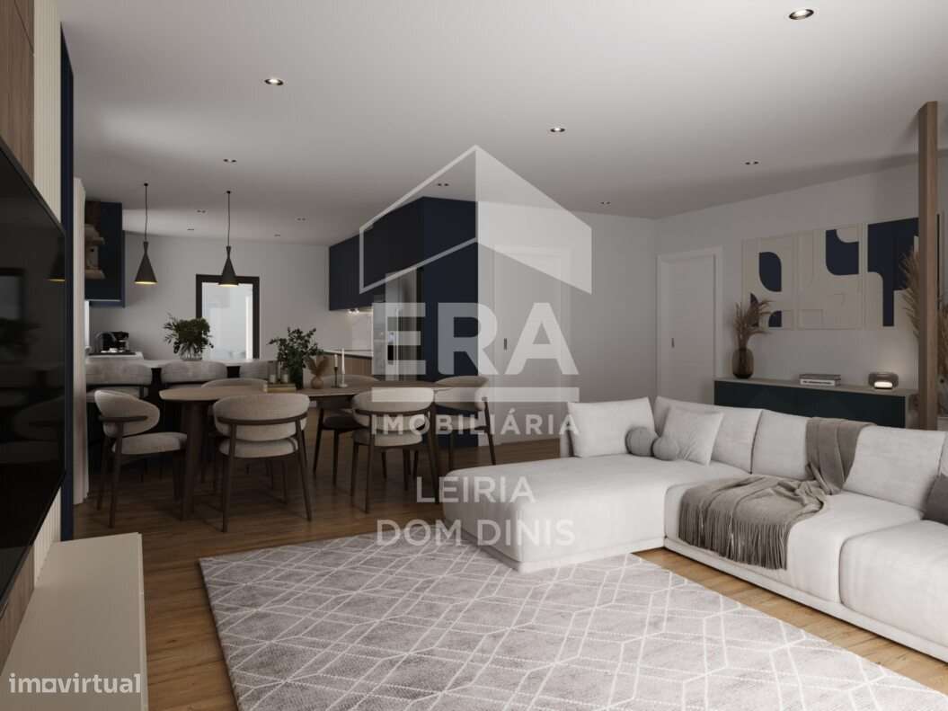 Casa geminada nova com piscina, garagem e jardim-9