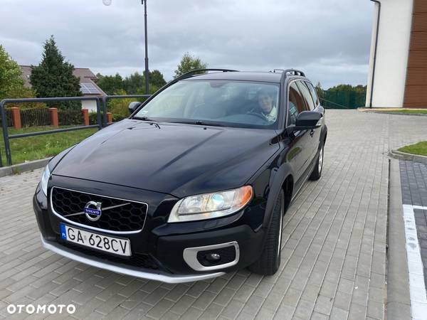 Volvo XC 70 2.4D Momentum - 5