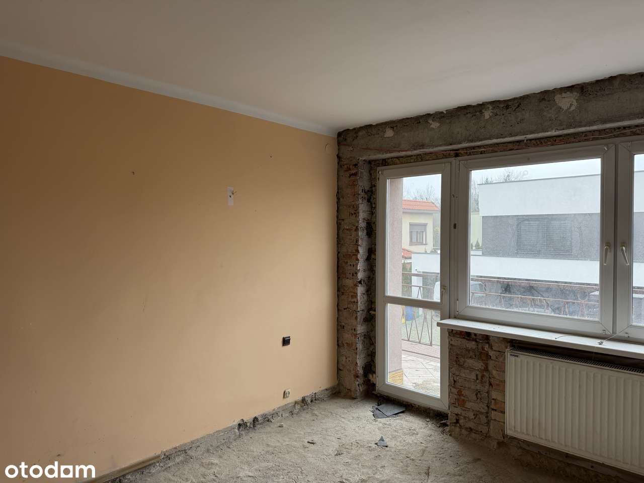 Dom z potencjałem i gotowym projektem aranżacyjnym - Pełny obrazek: 4/13