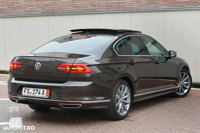 Volkswagen Passat Variant 2.0 TDI DSG 4Motion Highline - 4