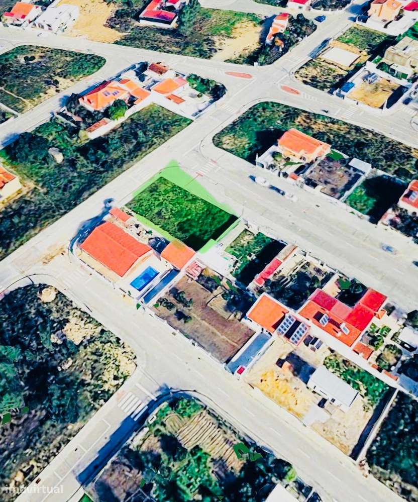 Terreno urbano com 626m2 para construção na Quinta do Anjo em Palmela-6