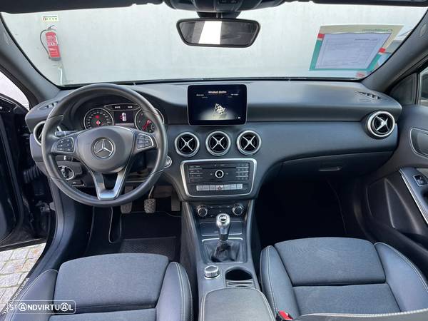 Mercedes-Benz A 180 d Business Solutions - 15