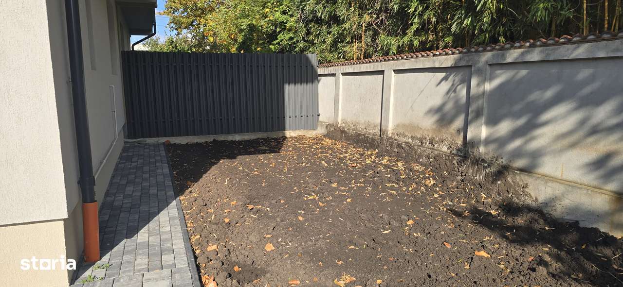 Casă 4 camere , Asfalt, toate utilitățile-11