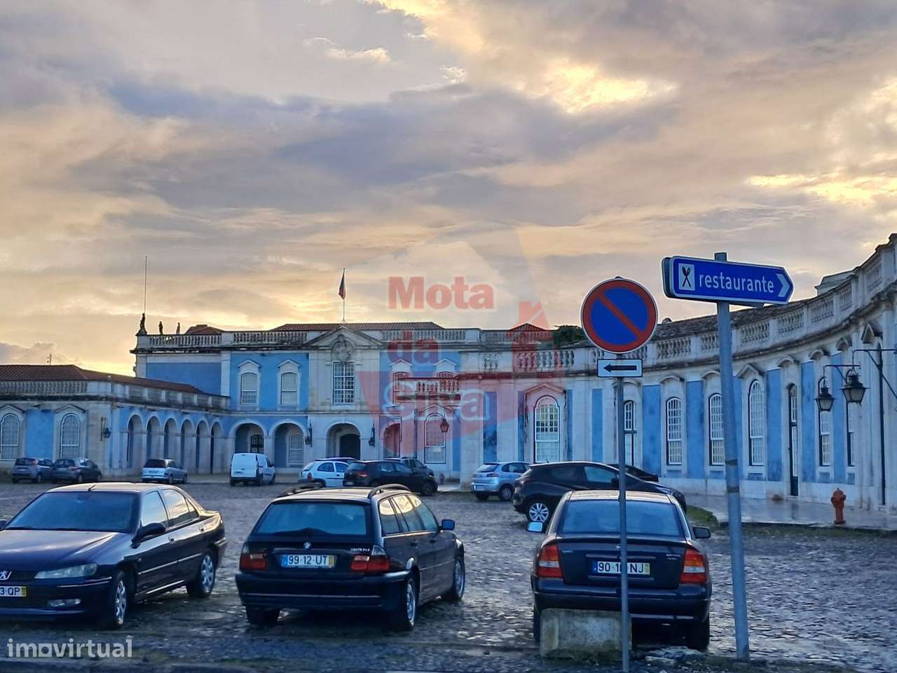 Excelente apartamento R/C, T2 com Logradouro em Queluz-26