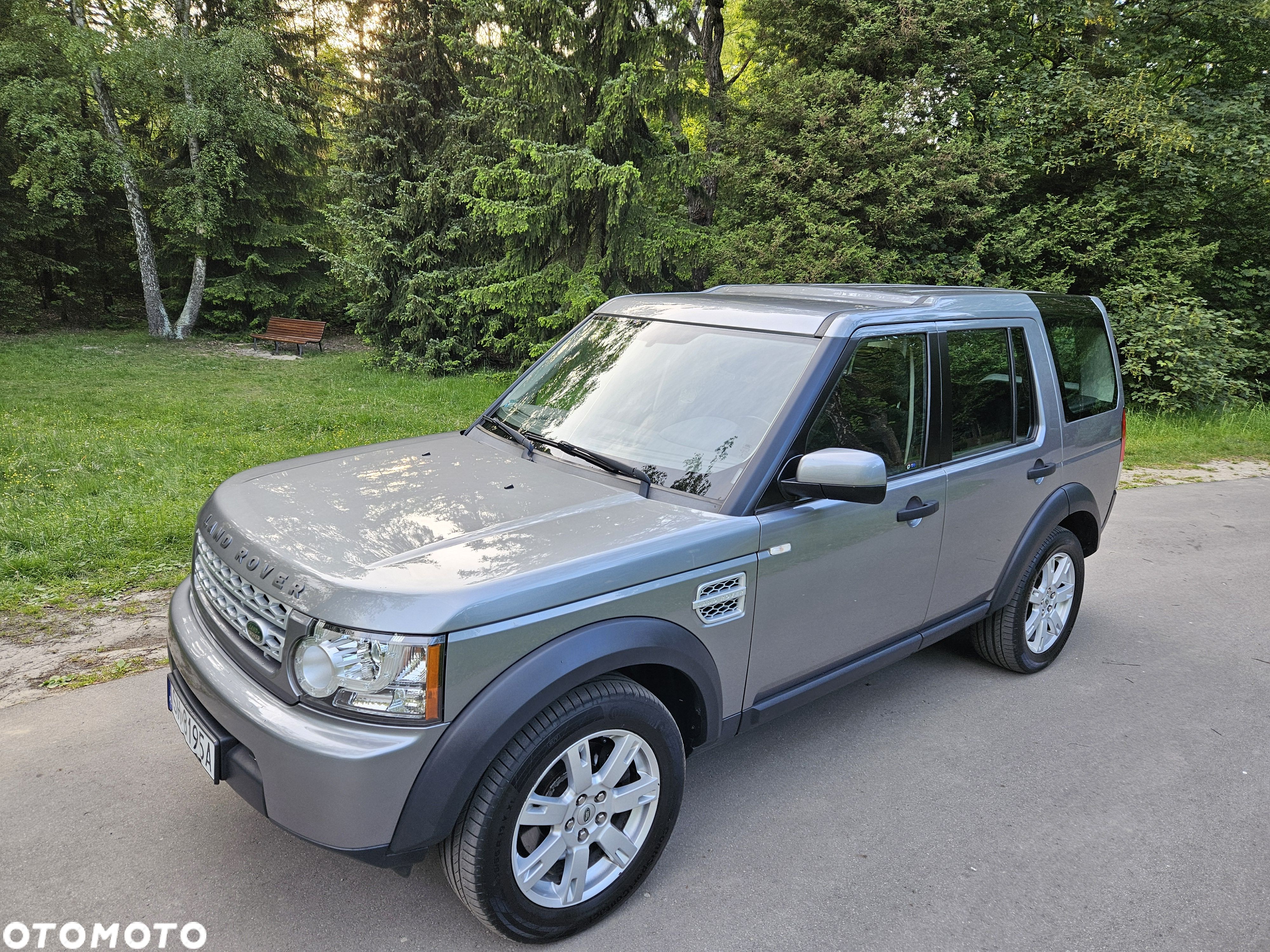 Land Rover Discovery IV 3.0 TD V6 S - 1