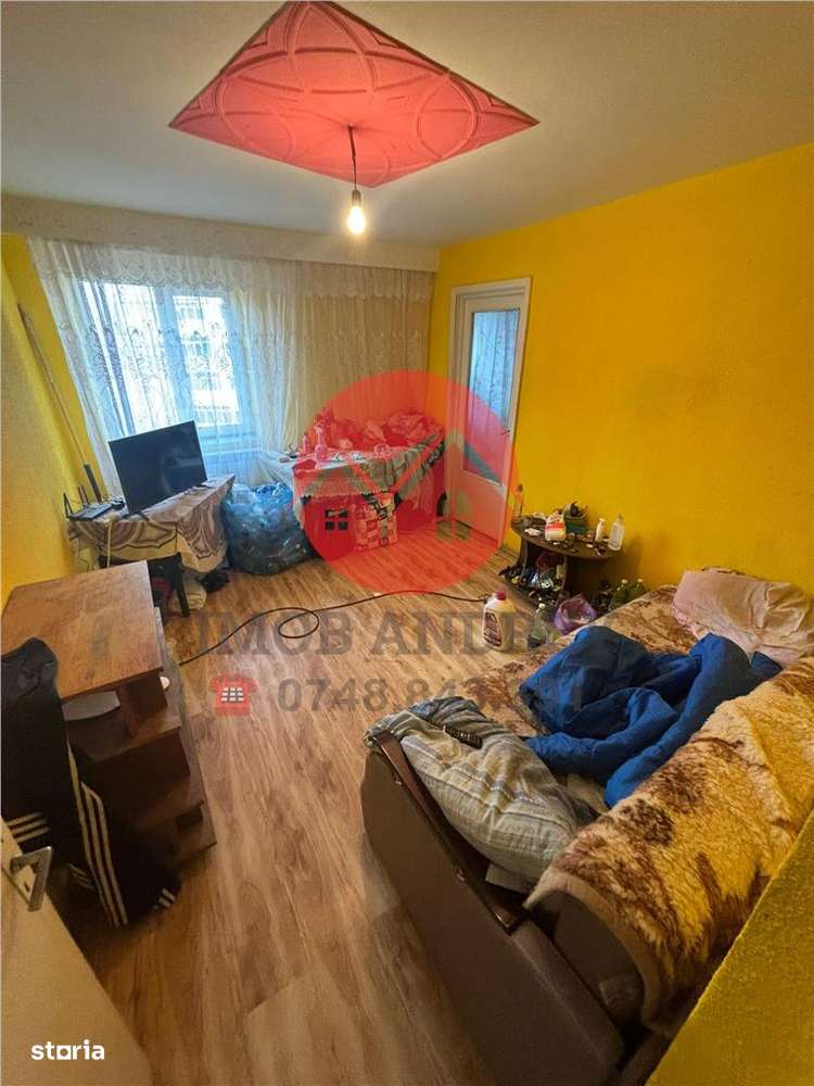 Apartament 2 camere, 35 mp, etaj 3, renovabil, centrala pe gaz, zona N - Imagine principală: 1/5