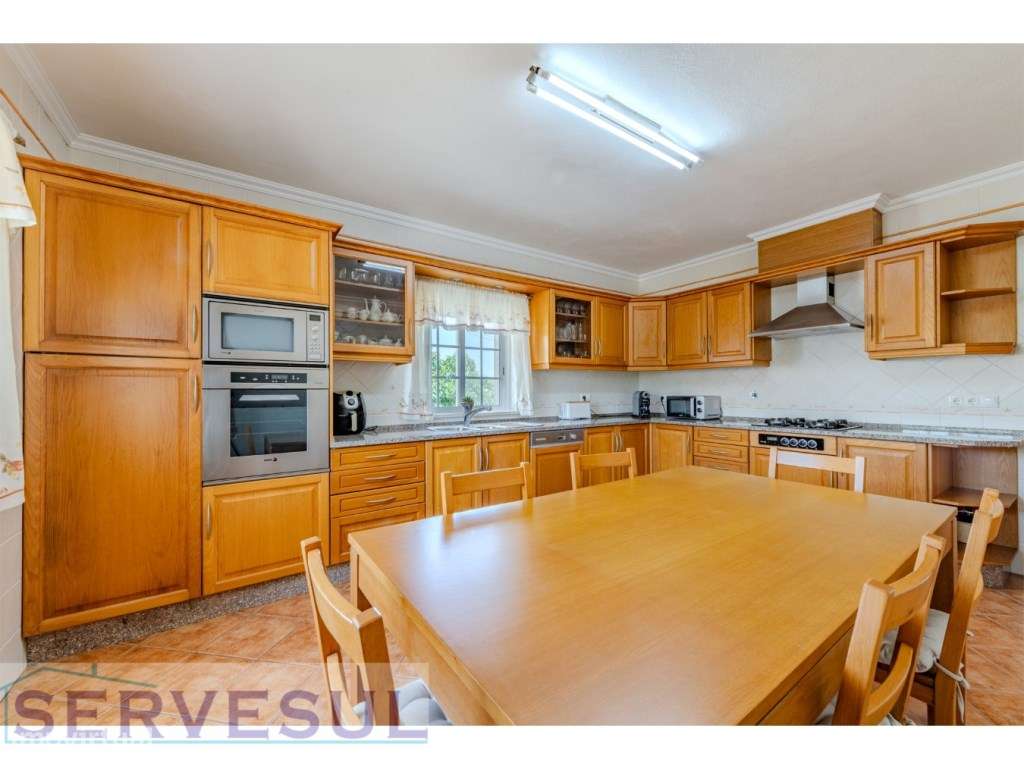 Espaçosa Moradia de 5 quartos com garagem e jardim, bonita vista ca... - Grande imagem: 5/47