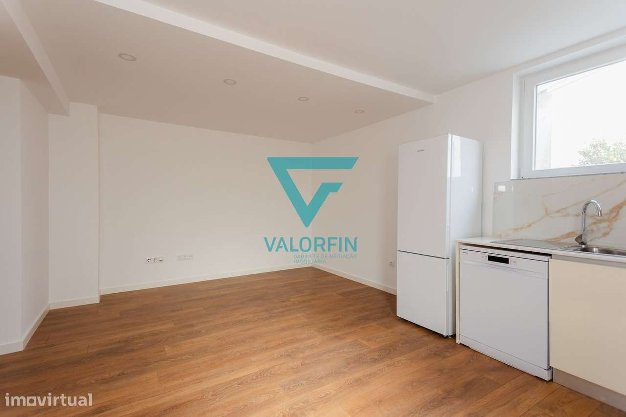 APARTAMENTO T1 +1 Remodelado - Casal de Matos - Leiria - Grande imagem: 4/15