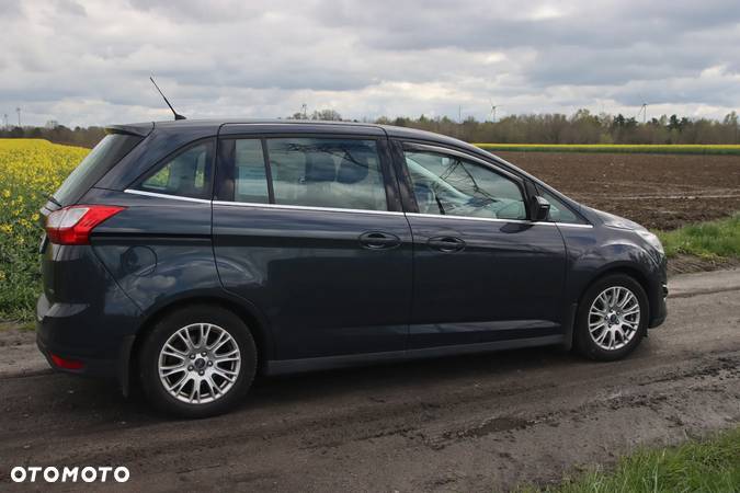 Ford Grand C-MAX - 4