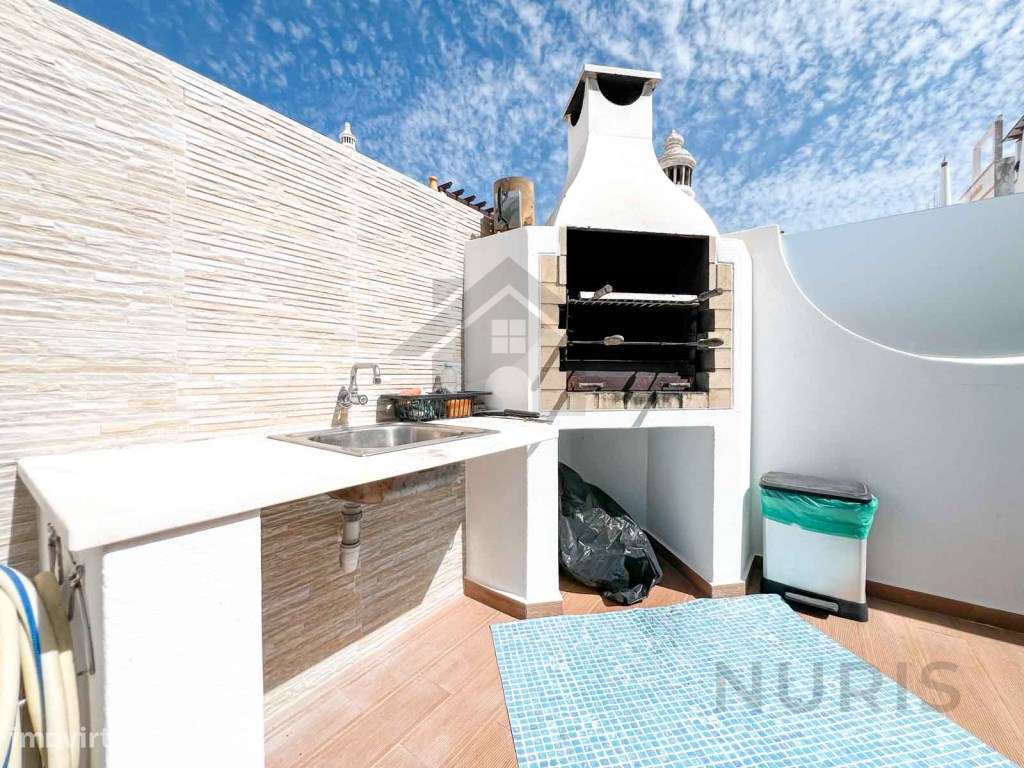 Moradia T3 com piscina para venda em Lagos-50