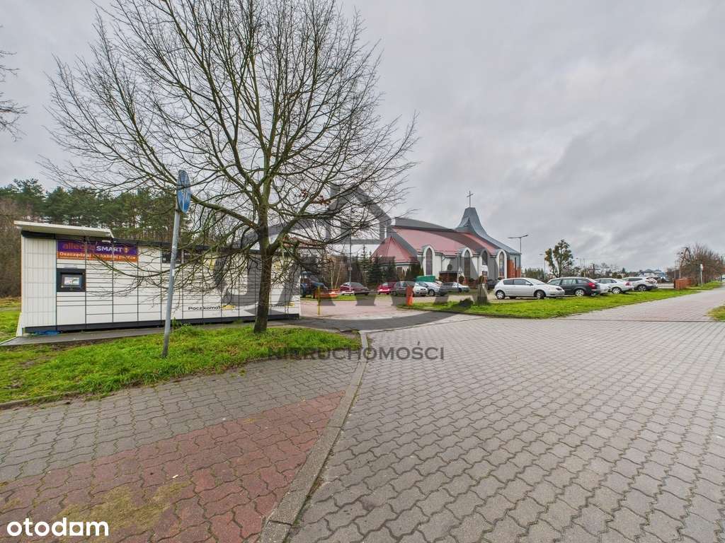 2pok*2002 rok*widok na las*teren zamknięty*parking-16