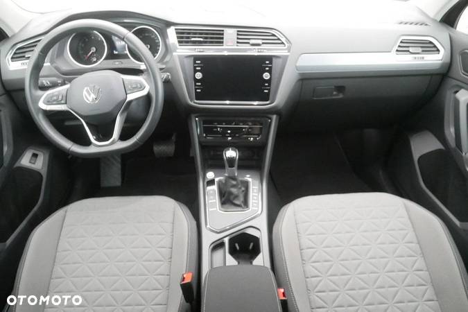 Volkswagen Tiguan 1.5 TSI EVO Life DSG - 8