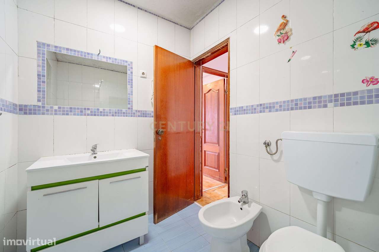 Apartamento T3 com Vista Rio Arrentela-10