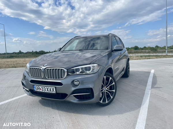 BMW X5 M M50d - 27