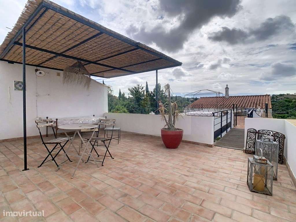 Moradia de charme autêntico + Alojamento Local independente-21