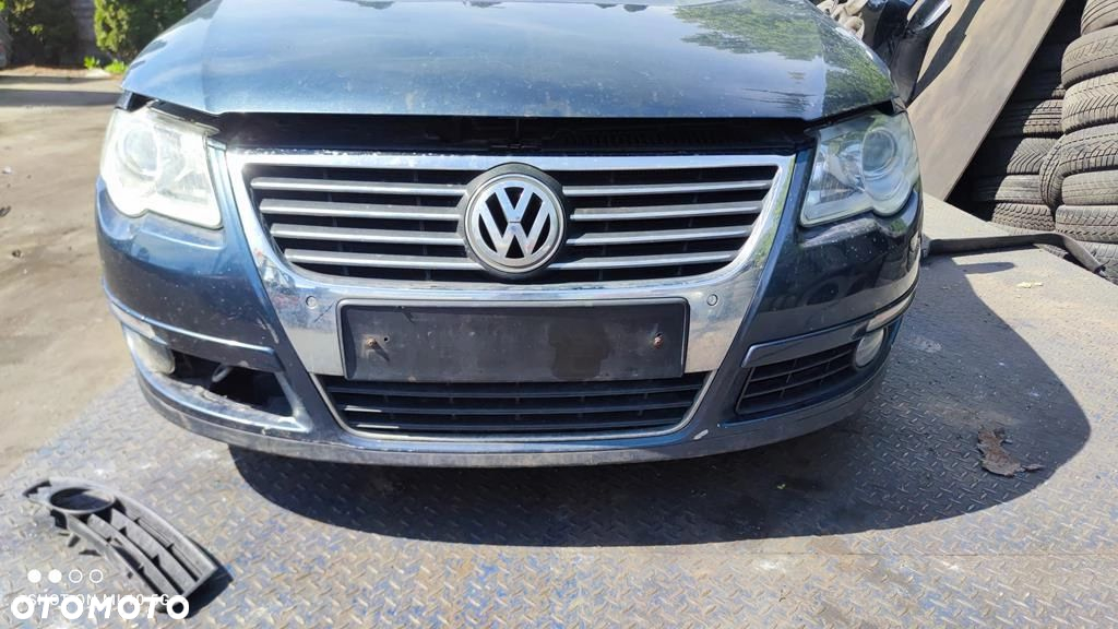 VW PASSAT B6 Zderzak przedni przód LC5F Kompletny - 7