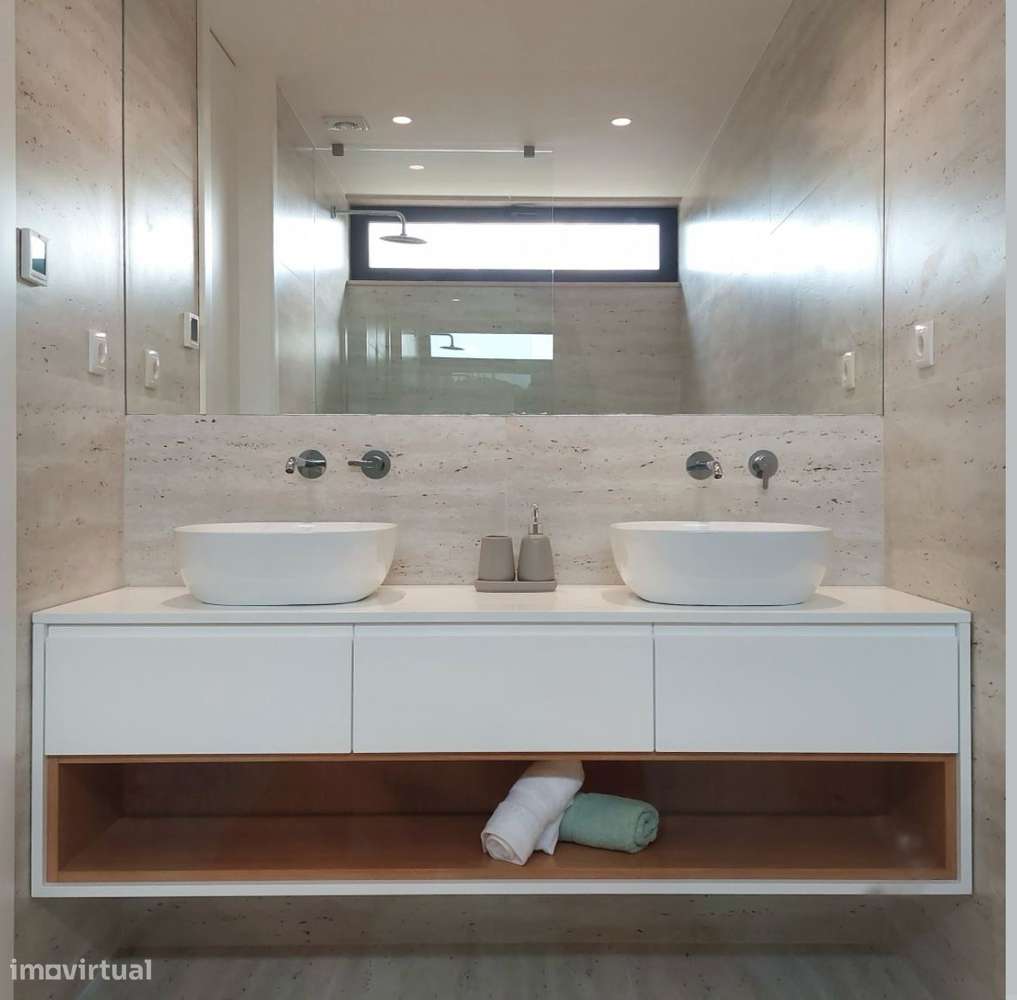 Moradia NOVA T3 com 3 suítes em Palmeira Braga - Grande imagem: 5/22