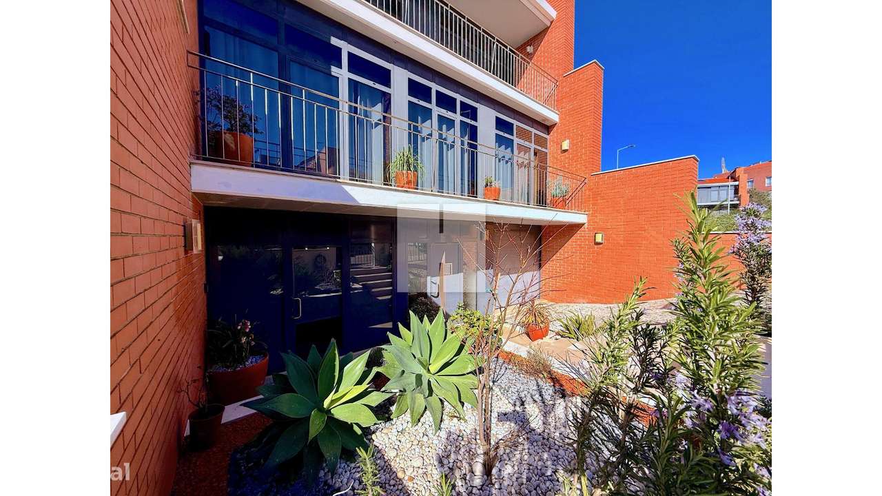 Moradia T5+1 na Qtª da Borloteira - Grande imagem: 3/49