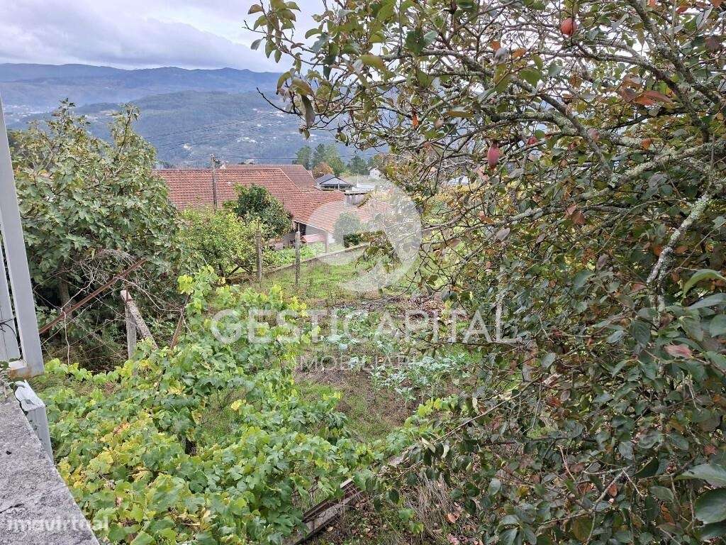 Moradia T3 com quintal em Sande, Marco de Canaveses-32