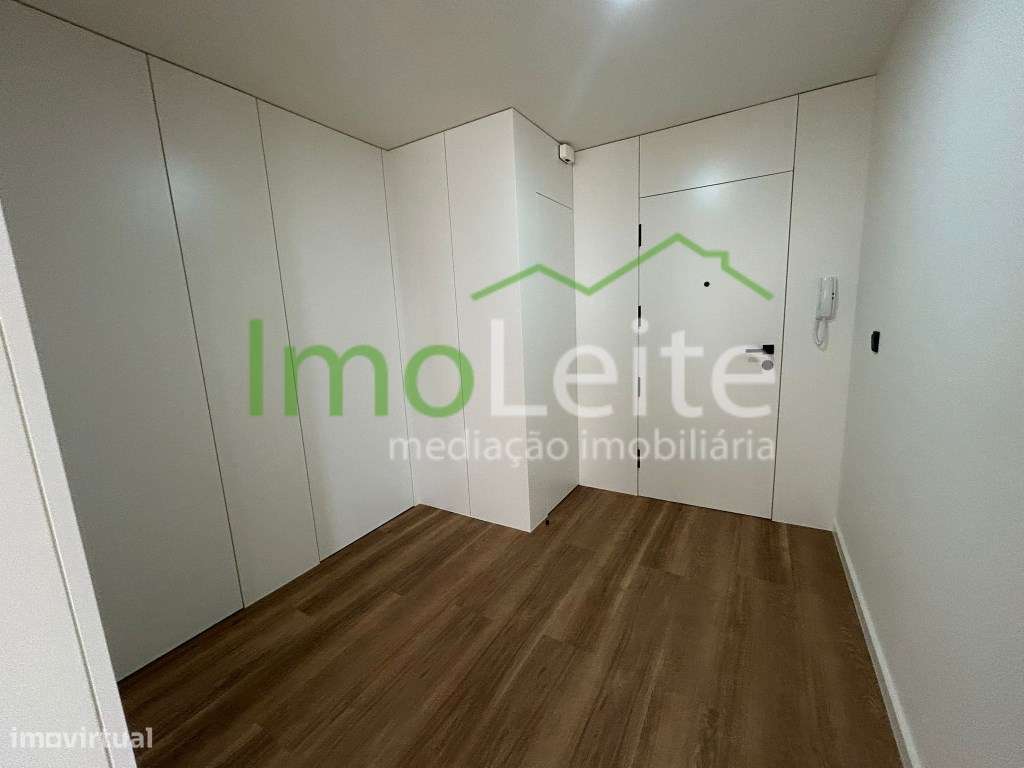 Apartamento T3 Póvoa de Varzim Metro - Grande imagem: 3/32