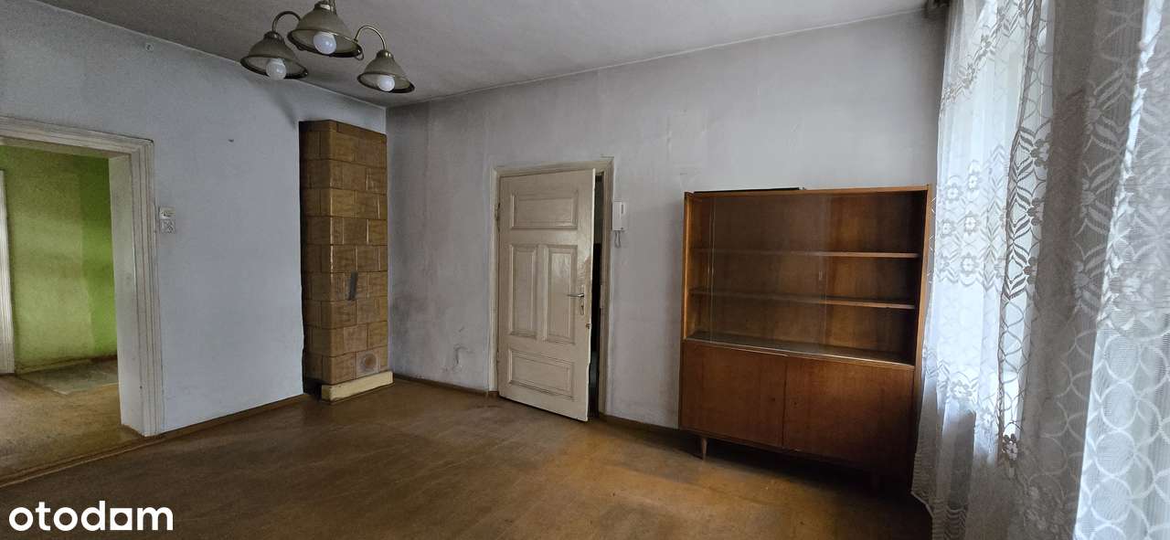 Mieszkanie w centrum, parter, do remontu-4