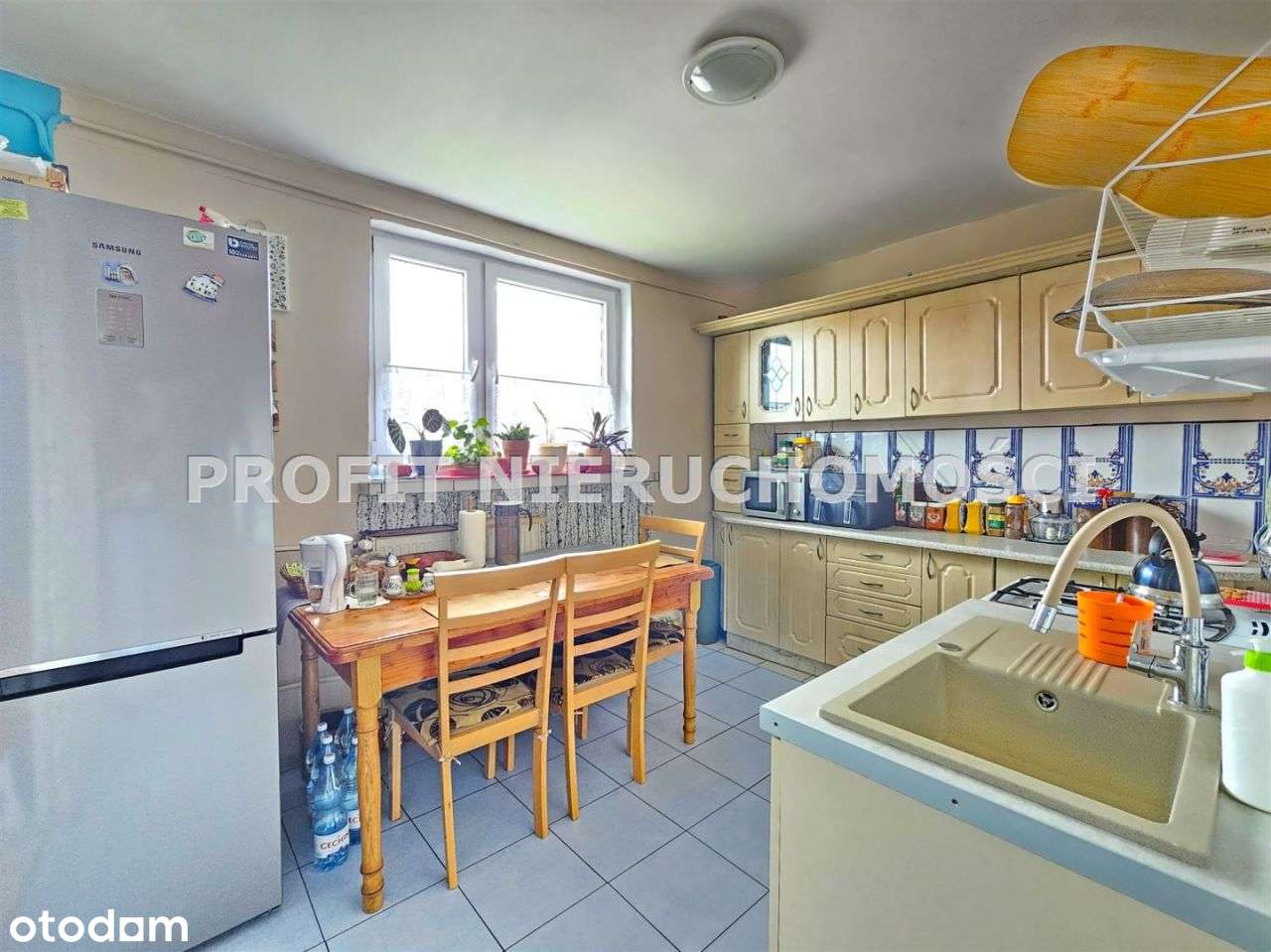 Ładne mieszkanie z dużym balkonem-3