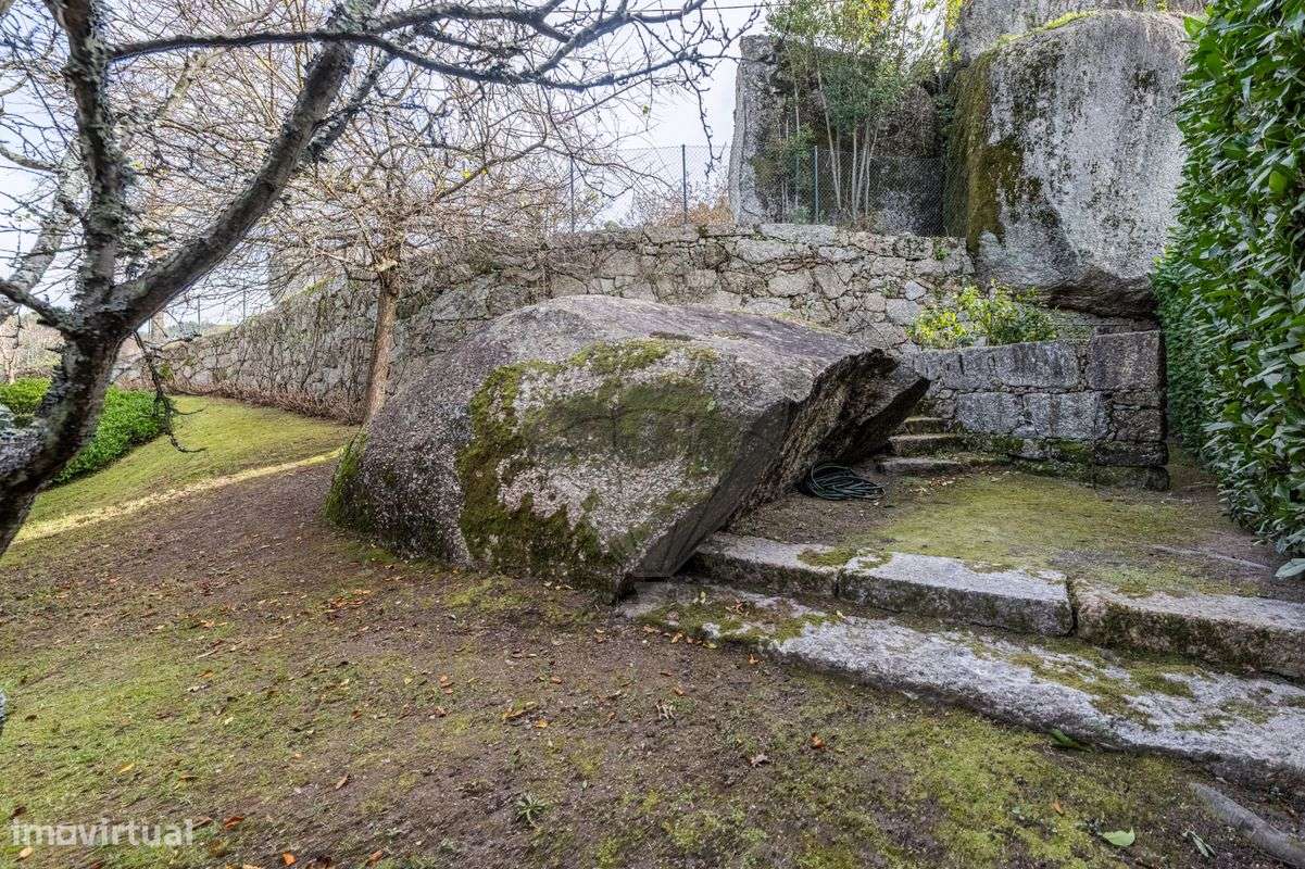 Moradia T5 para venda-14