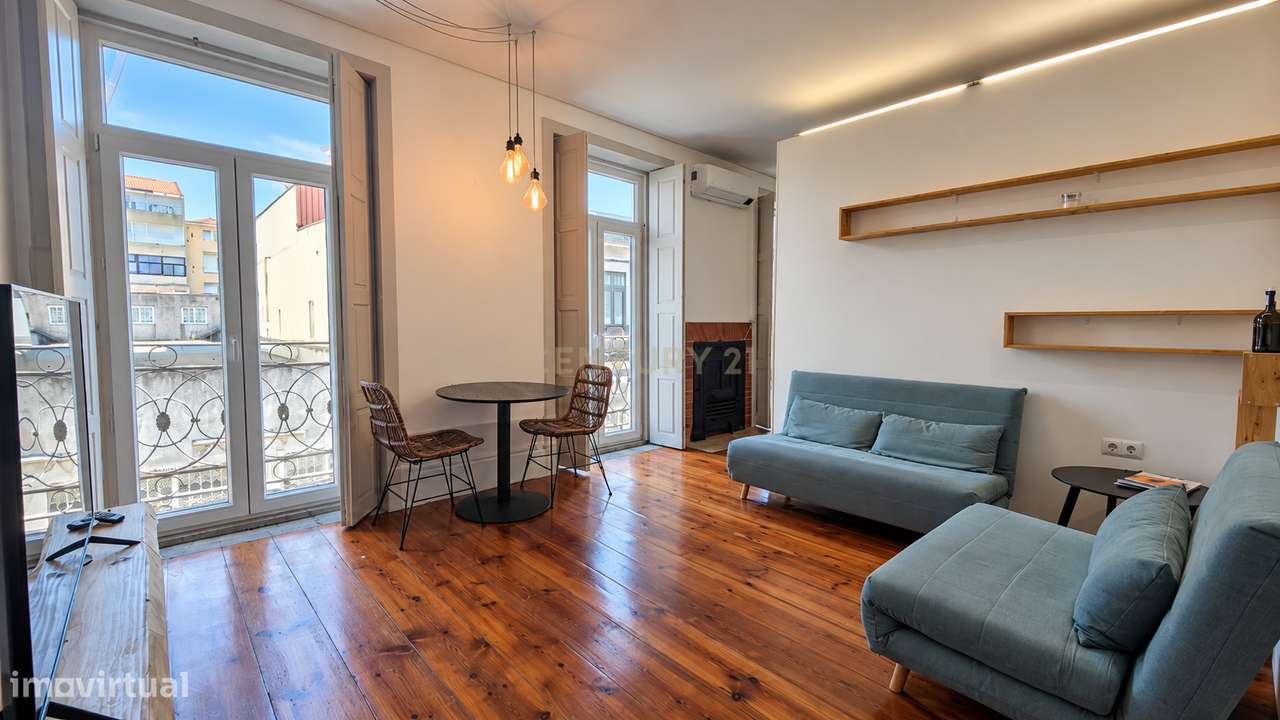 Apartamento T0 | 60 m² | Alojamento Local ativo | Porto-1