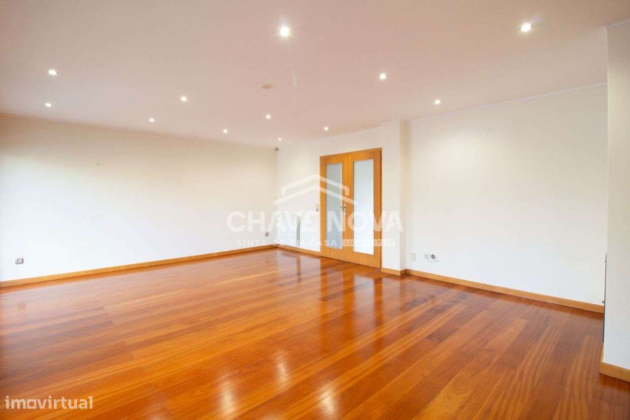 Moradia T4 em Valongo - Grande imagem: 5/22