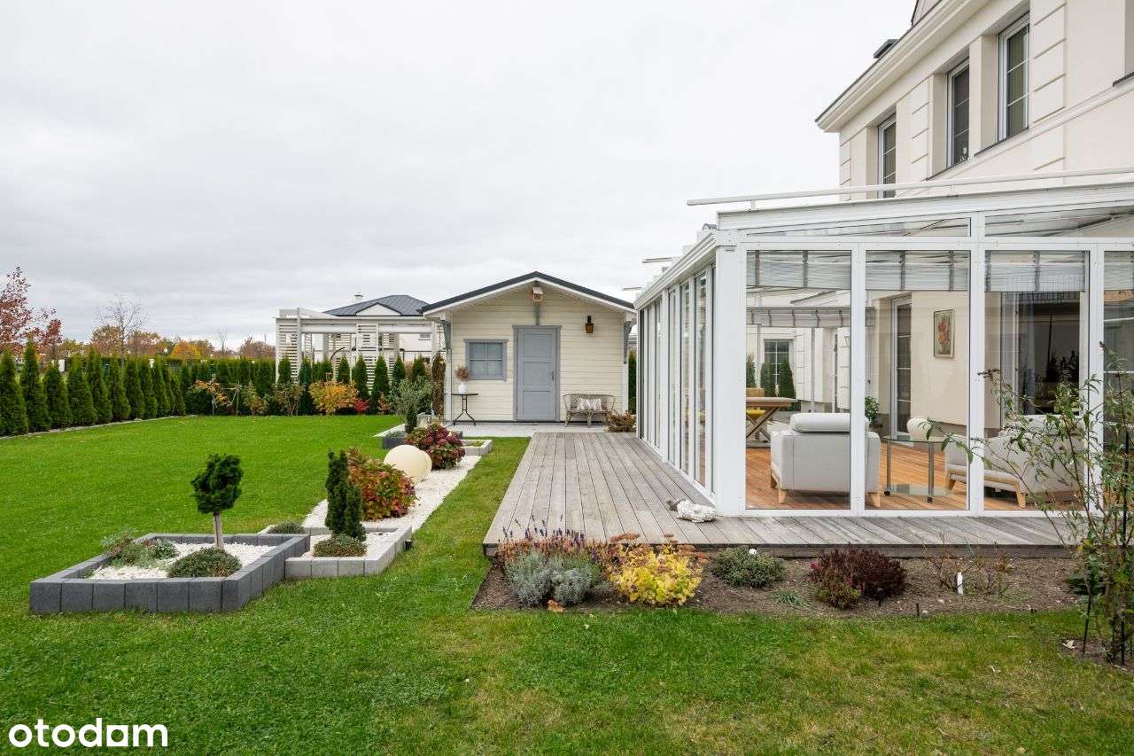 willa z pięknym ogrodem zimowym, Ogrody Tesoro - Pełny obrazek: 2/20