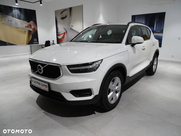 Volvo XC 40 T3 - 1