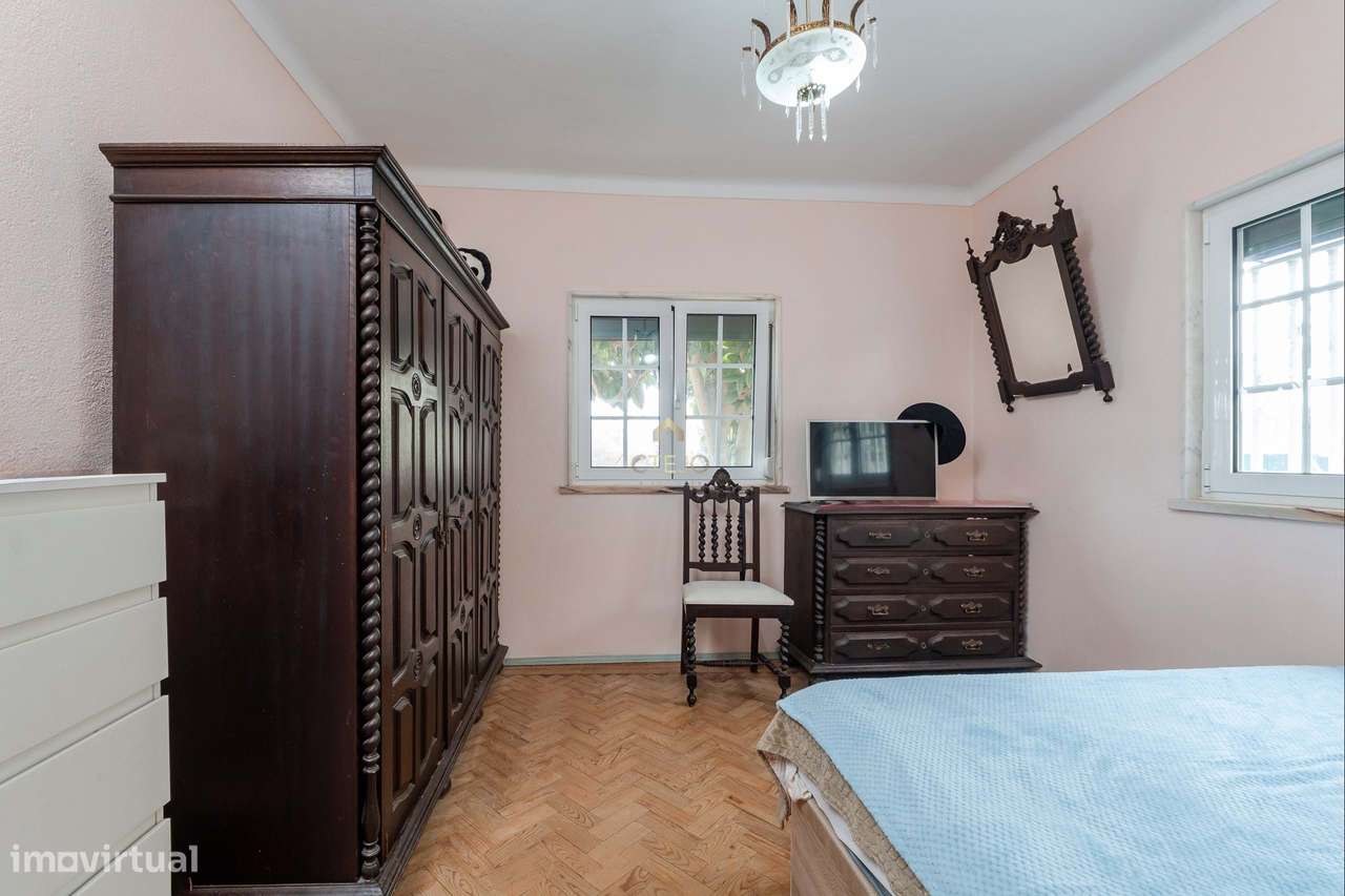 Moradia em Via Rara-2