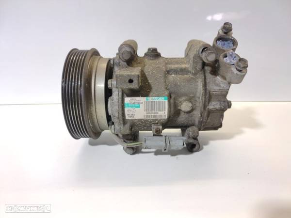 Compressor ar condicionado Renault Clio III Modus Nissan Qashqai  8200953359 - 2