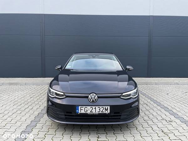 Volkswagen Golf VIII 1.5 eTSI EVO Life DSG - 2