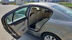 Volkswagen Passat 1.4 TSI Comfortline - 9